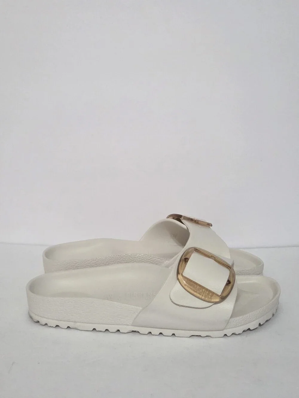 Birkenstock Madrid EVA Big Buckle Eggshell Sandals Size 40 | 9-9.5